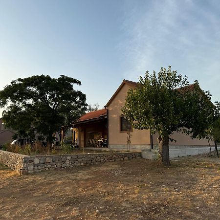 فيلا Relax And Unwind: Family-Friendly House Near Zadar In Zagrad المظهر الخارجي الصورة
