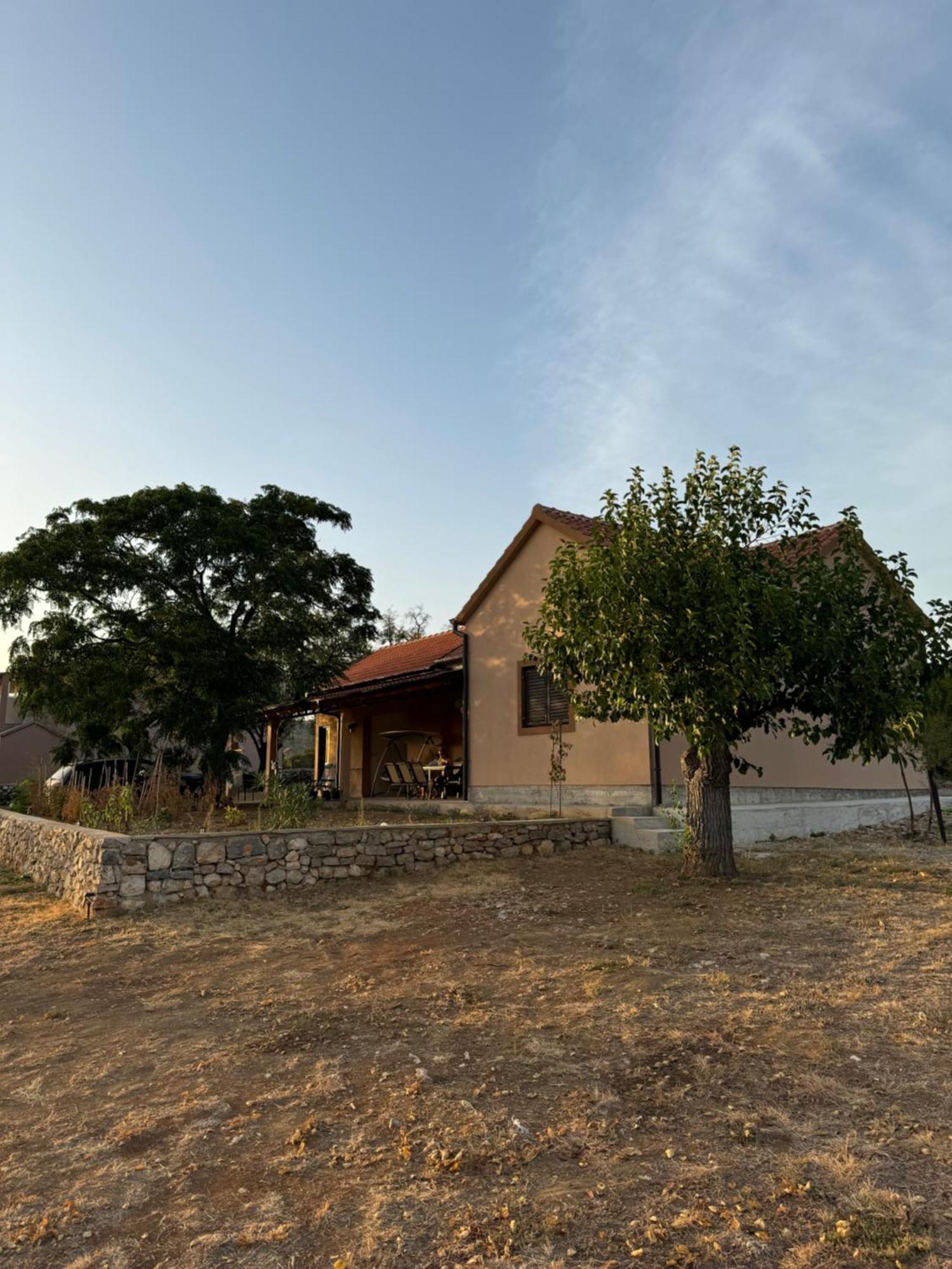 فيلا Relax And Unwind: Family-Friendly House Near Zadar In Zagrad المظهر الخارجي الصورة