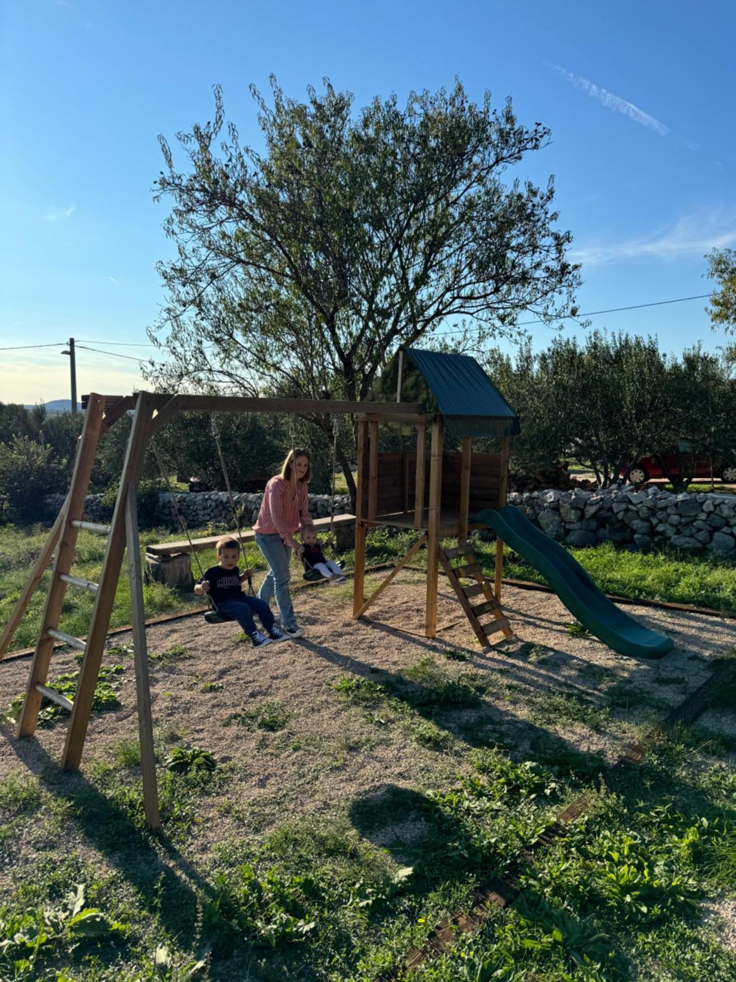 فيلا Relax And Unwind: Family-Friendly House Near Zadar In Zagrad المظهر الخارجي الصورة